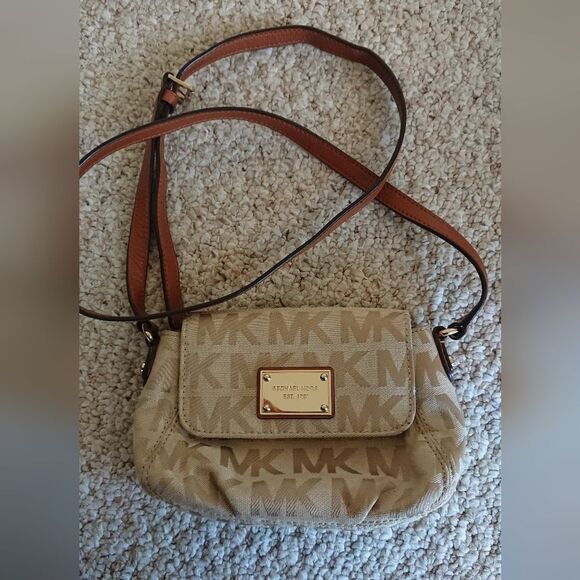 Michael Kors Signature MK Logo Jacquard Crossbody - Picture 1 of 14